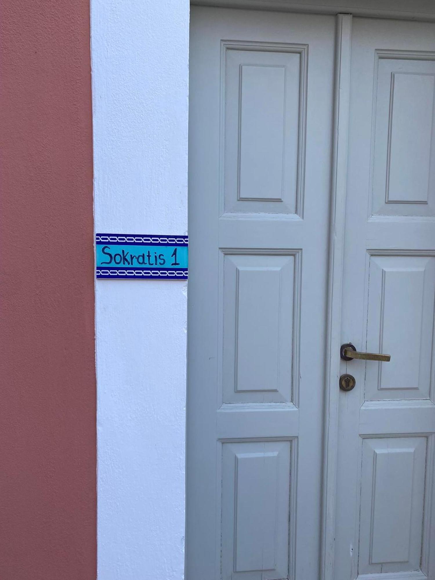 Sokratis Apartments Simi Zewnętrze zdjęcie