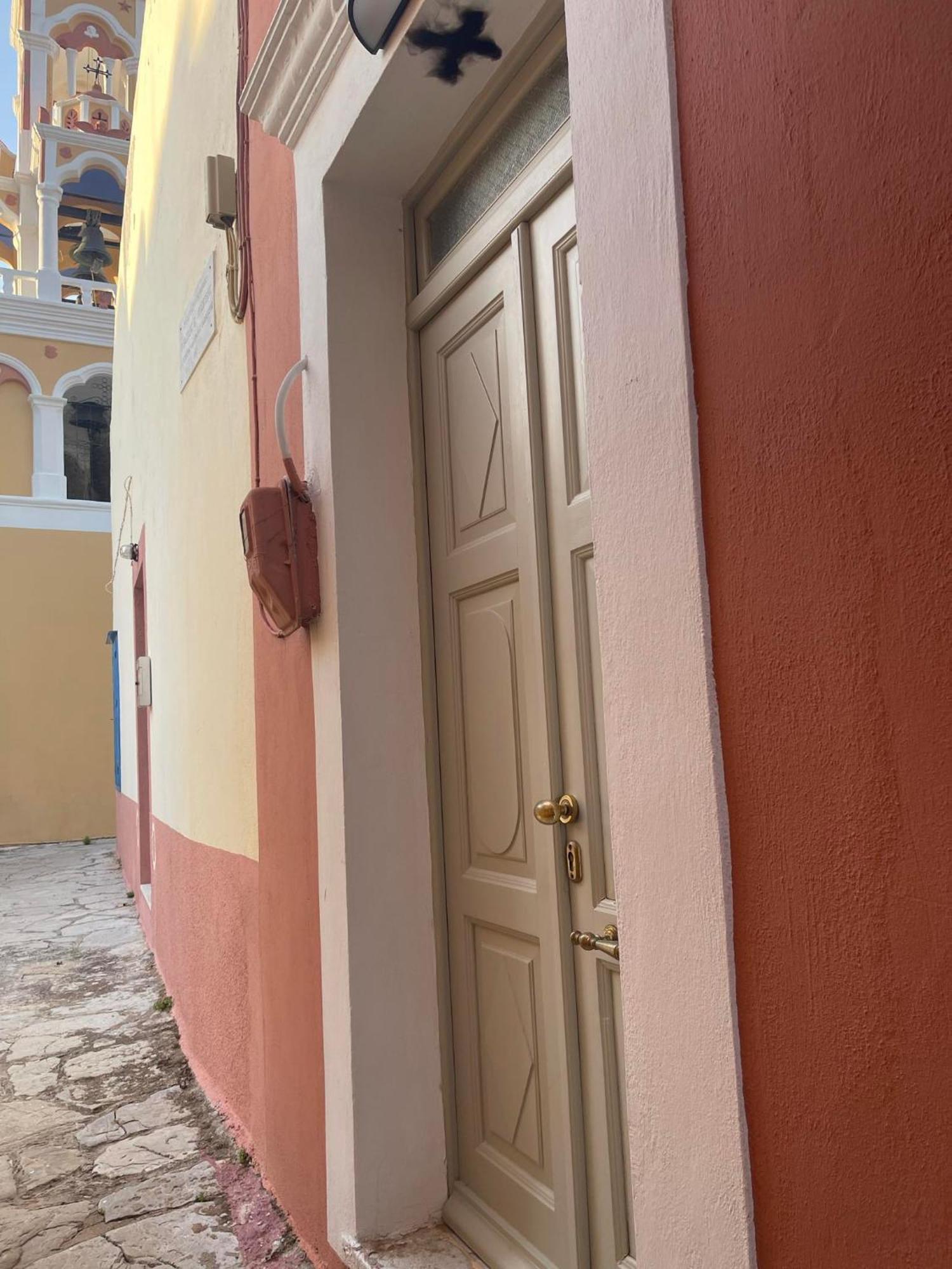 Sokratis Apartments Simi Zewnętrze zdjęcie